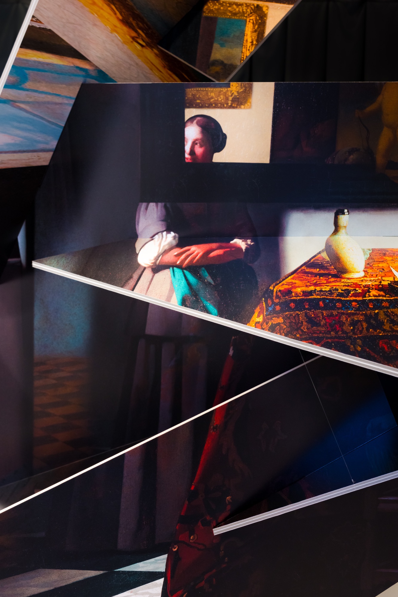 Vermeer's Room image 4